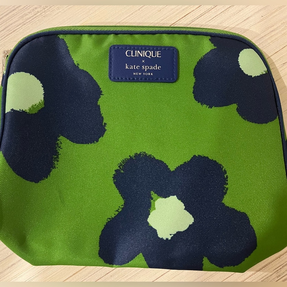 Clinique Kate Spade New York Cosmetic Case
